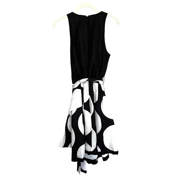 Banana Republic Black and White Circle Mini Dress - Picture 3 of 9